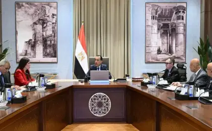 رئيس الوزراء يتابع جهود تنفيذ الخطة الاستراتيجية لتحلية مياه البحر