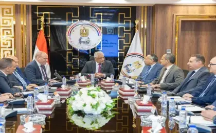 وزير الدولة للإنتاج الحربى يبحث تعظيم الاستفادة من الأراضى والأصول وتطوير واستغلال خطوط الإنتاج
