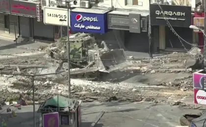 قوات الاحتلال برفقة جرافات تقتحم “الولجة” شمال غرب بيت لحم