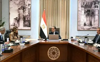 رئيس الوزراء يتابع الموقف الحالى للمشروعات الجارى تنفيذها بمحافظة بورسعيد