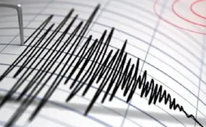 هزة أرضية تضرب باكستان بعد ساعات من زلزال بلوشستان