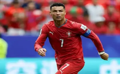 رونالدو يقود البرتغال لسحق أوزبكستان 5 / 0 في كأس العالم