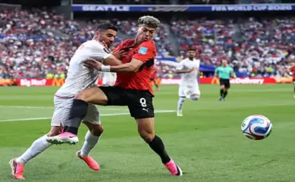 منتخب مصر يتعادل مع إيران ويتأهل لدور الـ 32 وصيفًا لبلجيكا