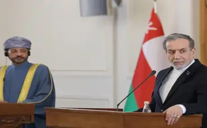 عراقجى: إيران وعُمان ستناقشان الترتيبات المستقبلية فى مضيق هرمز