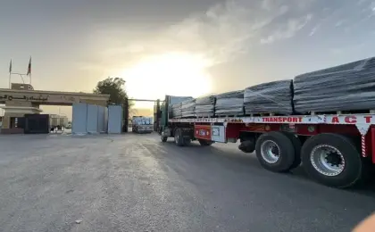 قافلة “زاد العزة” الـ 224 تدخل إلى الفلسطينيين فى قطاع غزة