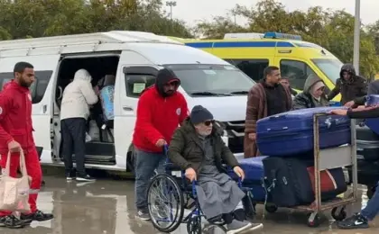 ميناء رفح البرى يستقبل دفعة جديدة من العائدين الفلسطينيين