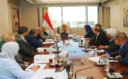 وزير الكهرباء يبحث مع قيادات “القومى للتحكم” خطة التشغيل لتأمين الشبكة الموحدة وضمان استقرار التغذية