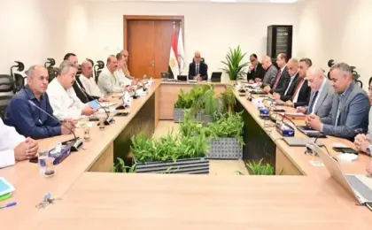 وزارة الرى تستعرض لائحة النظام الأساسى لروابط مستخدمى المياه والاتحاد العام
