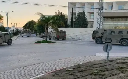 الاحتلال يفرض حظر تجوال على مخماس شمال القدس ويعتقل 15 فلسطينيا