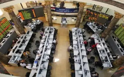 تراجع جماعى بمؤشرات البورصة المصرية عند الإغلاق