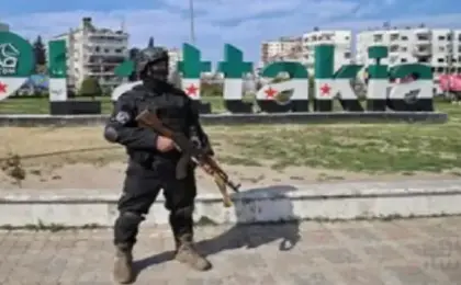 الأمن السورى يعلن مقتل فراس عبد الكريم حمود الملقب بـ”الخال” فى اشتباك بصافيتا