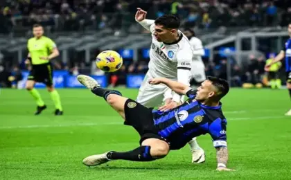 صدام ناري الليلة بين إنتر ميلان ونابولي فى الدوري الإيطالي