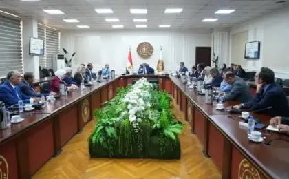 وزير العمل: بدء الاستعدادات لتفعيل دور صندوق إعانات الطوارئ والخدمات الاجتماعية والصحية للعمالة غير المنتظمة
