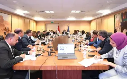 وزير السياحة يترأس الاجتماع الأول للجنة الإعداد والتجهيز لفعاليات ظاهرة الكسوف الكلى للشمس فى أغسطس 2027