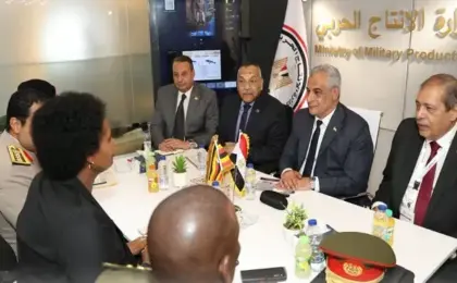جمبلاط يبحث مع وزيرة الدولة لشئون الدفاع بأوغندا فرص الشراكة بمجال التصنيع الدفاعى
