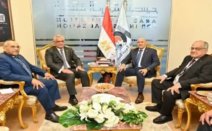 رئيس الهيئة العربية للتصنيع ووزير الدولة للإنتاج الحربى يبحثان التكامل الصناعى فى الصناعات الدفاعية والمدنية