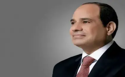 الرئيس السيسى يهنئ قطاع الطيران المدنى على تتويج مصر للطيران بجائزة أكثر شركات الطيران تطورًا عالميًا
