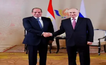 السيسي وبوتين يؤكدان حرصهما على مواصلة تعزيز العلاقات الثنائية بين مصر وروسيا