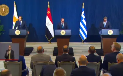 الرئاسة: القمة الثلاثية تناولت سبل تعزيز التعاون في المجالات التجارية والاستثمارية، وقطاعات الطاقة والسياحة والتعليم والثقافة والهجرة والعمل