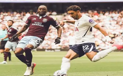 بمشاركة مرموش .. توتنهام يخسر أمام استون فيلا 2-3 بالدوري الإنجليزى الممتاز