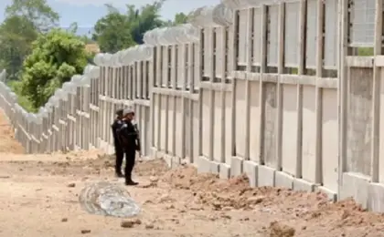 تايلاند تشيد جدارا خرسانيا على حدودها مع كمبوديا