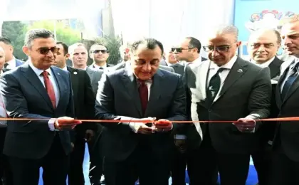 رئيس الوزراء يفتتح المعرض الرئيسى لـ “أهلًا مدارس” بمحافظة الجيزة