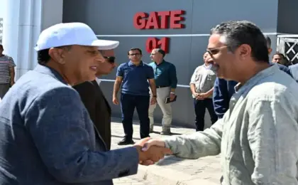 رئيس الوزراء يتفقد نادي ماتريكس الرياضي ويتابع موقف مشروعي “دلتا جيت مول” و”مدرسة سمارت الدولية”