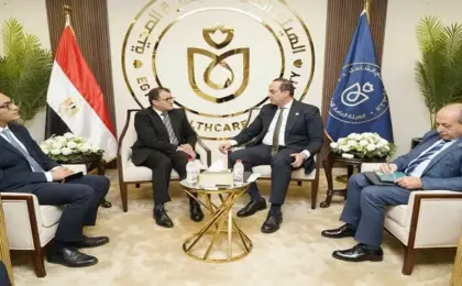 رئيس هيئة الرعاية الصحية يلتقى مساعد وزير الخارجية للشؤون الإفريقية لبحث تعزيز الشراكات الصحية والاستثمارية
