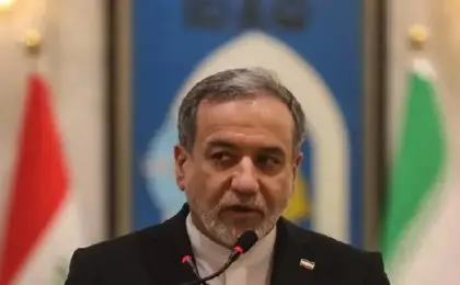 عراقجي وسط التصعيد: الحل بسيط.. على أمريكا العودة لمذكرة التفاهم