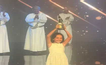 “متولي وشفيقة” يتوج بجائزتين في مهرجان ظفار الدولي للمسرح بسلطنة عمان