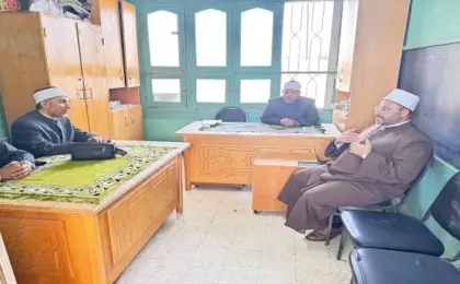 أمين عام مساعد مجمع البحوث الإسلامية يؤكد ضرورة الالتزام بالمنهج الأزهرى الوسطى فى الفتوى