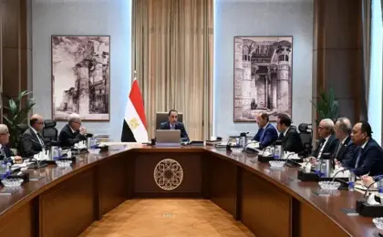 رئيس الوزراء يتابع مستهدفات برنامج إعادة هيكلة الشركات القابضة