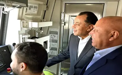 رئيس الوزراء يتفقد مشروع المرحلة الأولى للخط الرابع لمترو الأنفاق