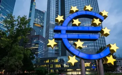 تضخم منطقة اليورو يتخطى 3% معززا توقعات رفع الفائدة