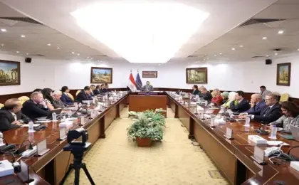 وزير الاتصالات: تكثيف الجهود لجذب الاستثمارات فى البنية التحتية الداعمة للذكاء الاصطناعى ومراكز البيانات