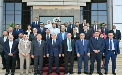 وزير الاستثمار يلتقى الشركات السنغافورية لبحث فرص التوسع وزيادة الاستثمارات فى مصر