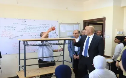وزير التربية والتعليم ومحافظ المنيا يتفقدان عددًا من مدارس المحافظة لمتابعة انتظام العملية التعليمية