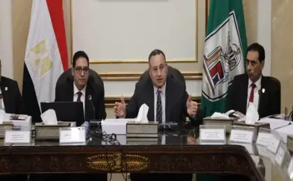 وزير التعليم العالي يتفقد جامعة القاهرة ويطمئن على انتظام الدراسة