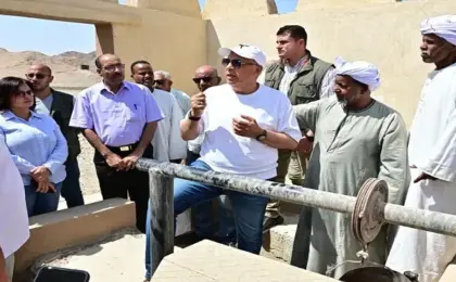 وزير الري يتفقد أعمال الحماية من السيول بمدينة مرسى علم