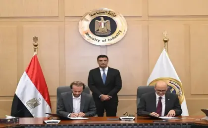 وزير الصناعة يشهد مراسم إطلاق وتسليم أول روبوت صناعى مصرى بأيادٍ وعقول مصرية وتكنولوجيا محلية