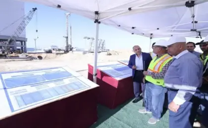 وزير النقل يتابع تنفيذ المرحلة الثانية من تطوير ميناء العريش البحرى