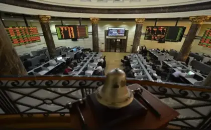 أداء متراجع بمؤشرات البورصة المصرية عند إغلاق تعاملات الثلاثاء