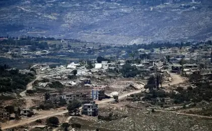 الجيش الإسرائيلى يعلن العثور على فتحة نفق تابعة لـ”حزب الله” ومنصات إطلاق صواريخ جنوب لبنان