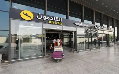 مطار النجف العراقى يعلق جميع الرحلات من وإلى إيران