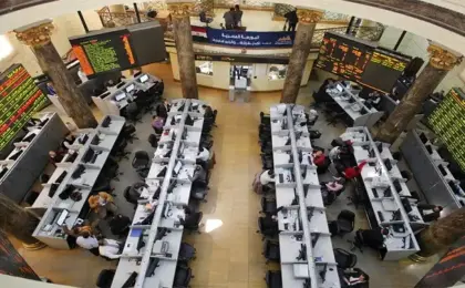 البورصة المصرية تبحث مع 17 شركة ناشئة فرص التمويل عبر سوق المال