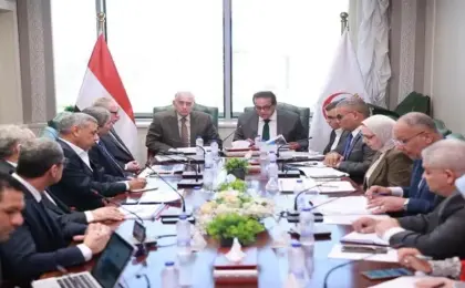 وزير الصحة يبحث مع جهاز مشروعات الخدمة الوطنية موقف المشروعات الإنشائية المتعاقد عليها لصالح الوزارة