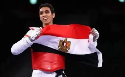 سيف عيسى يكتب التاريخ ويتوج بذهبية الجائزة الكبرى للتايكوندو بكوريا الجنوبية