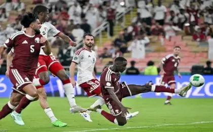 منتخب الإمارات يتحدى عمان لخطف تذكرة نهائى كأس الخليج