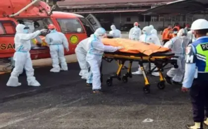 ارتفاع حصيلة ضحايا العبارة المنكوبة بإندونيسيا إلى 80 شخصا