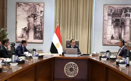مدبولى يتابع موقف سداد مستحقات محصول قصب السكر للمزارعين.. ويناقش أسعار توريد السلع الاستراتيجية